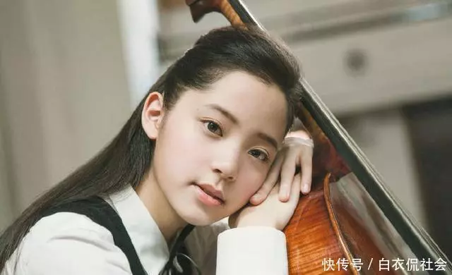 曾是台灣一代玉女,懷孕7次只生下3個女兒,如今女兒紅得發紫!