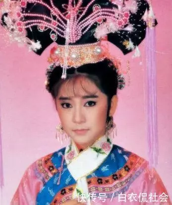 曾是台灣一代玉女,懷孕7次只生下3個女兒,如今女兒紅得發紫!