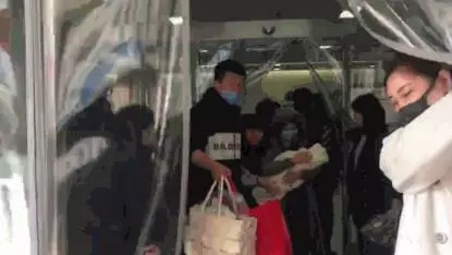 趙麗穎產後首露面,身材豐腴氣色紅潤,網友:一看就是順產