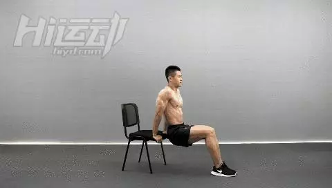 70歲奶奶保持少女身材,喜歡健身果蔬及每晚一瓶紅酒!