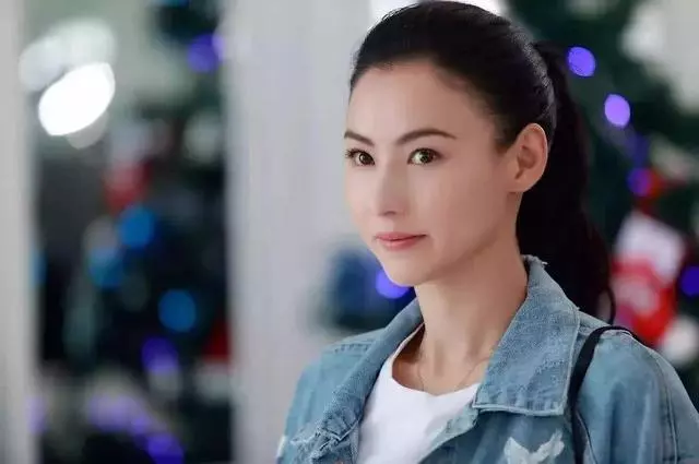 趙麗穎生孩子一天1萬,謝娜包下整層樓,她的天價費用惹人咂舌!