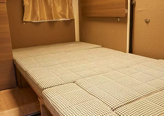 日本「最可愛實用」露營車只要65萬 客廳、洗手台、床位居然全都有