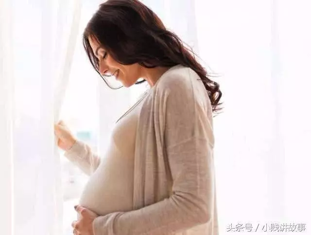 姐姐生孩子去看望,看姐臉色不對掀開她被子,之後我把她家給砸了! -