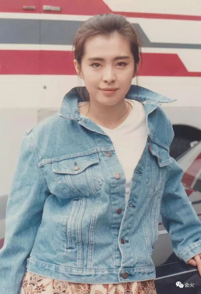 世上再無聶小倩,「人生如此,浮生如此,緣生緣死,誰知、誰知,情終情始,情真情痴,何須何處,情之至」一代美人王祖賢身塵緣事