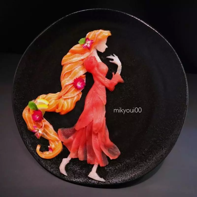 廚師把生魚片變成夢幻畫作!《小美人魚》「光澤鮭魚長髮」讓人又餓又捨不得吃啊