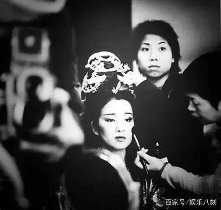 將財產全數捐出的周潤發真實身份曝光,震驚全世界!網:難以置信!