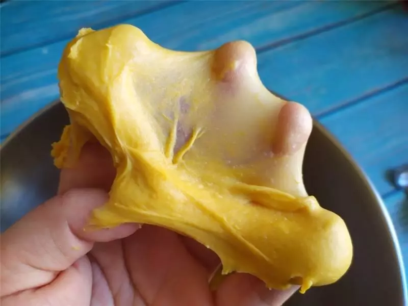 麵包中加蔬菜,保護視力營養高,孩子連吃3天都不膩,當早餐最棒