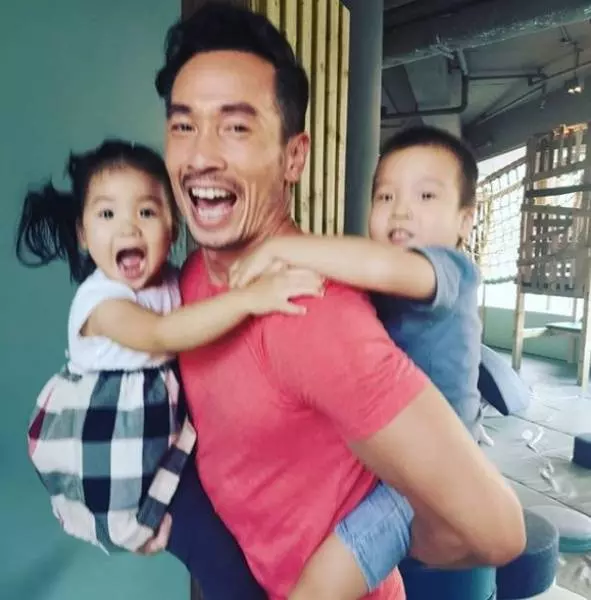 女兒Camilla有港姐夢!陳豪不想她泳裝示人