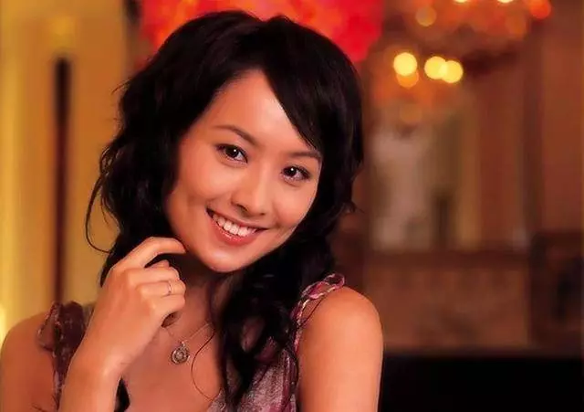離開tvb後,她被美國經理人看中,現進軍好萊塢與金像影后拍劇