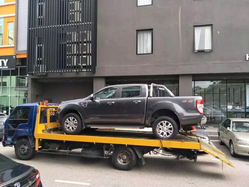 想要買Ford Ranger的車,請三思.... 我的才用不到半年就出現大問題了!!