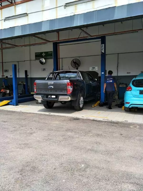 想要買Ford Ranger的車,請三思.... 我的才用不到半年就出現大問題了!!