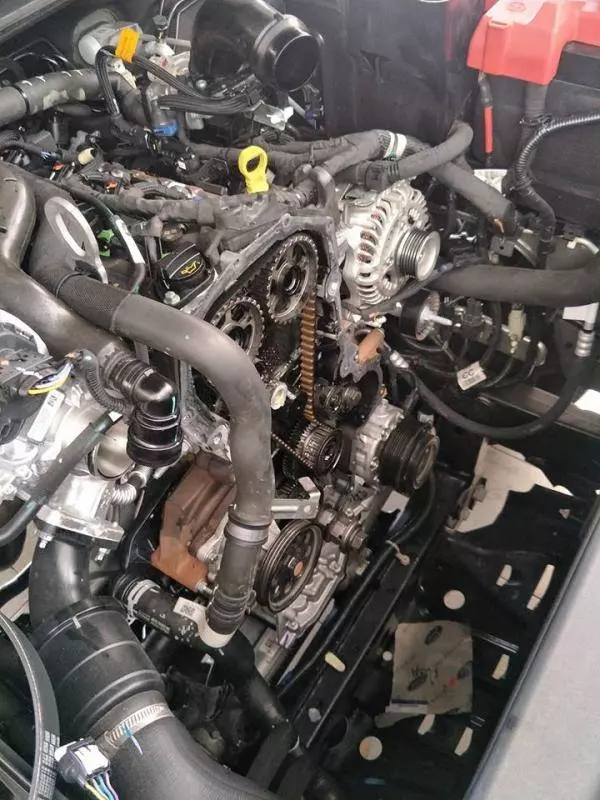 想要買Ford Ranger的車,請三思.... 我的才用不到半年就出現大問題了!!