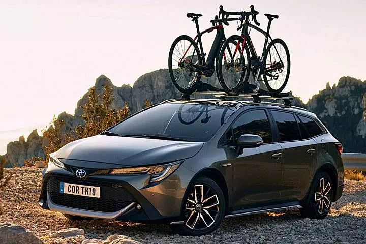 運動版及戶外版齊發、Toyota Corolla GR Sport與Trek版衝著Ford Focus來