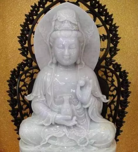 供奉觀音不能不知道這些禁忌及注意事項,不然做錯了敗自己的好運氣