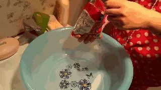 她把小蘇打【塗頭上】,好事馬上發生了,趕緊為家人收起來!!