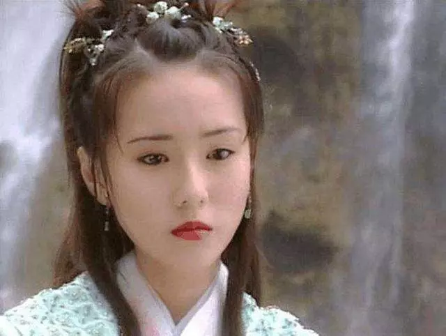 新加坡四美現狀:三美都嫁給了愛情,唯獨她八年婚姻還是散了