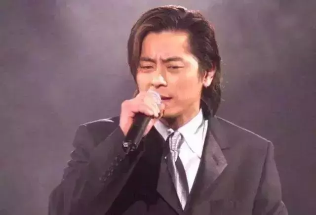 王傑一生坎坷真的累了!從小被棄養「20歲成單親爸」 與前妻離婚「10幾年不見兒」:我想當好爸爸
