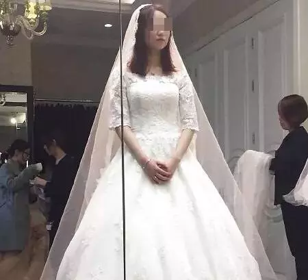 影師搞上新娘還拍片,新郎驚見不雅照火大退婚!
