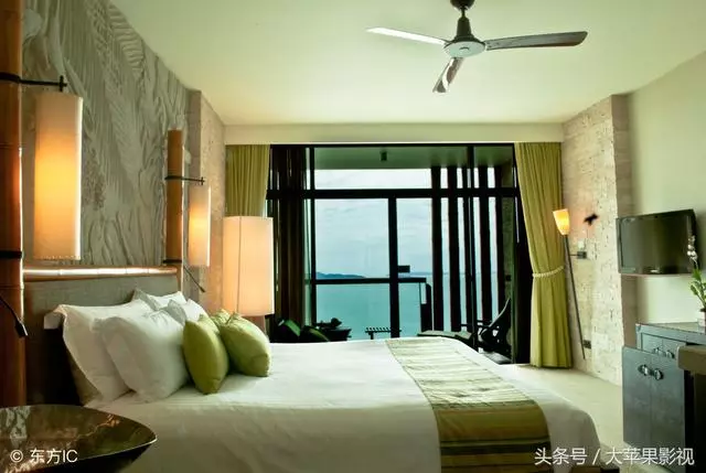 婆婆來我家把我趕出主臥,給我準備了一大桌子飯菜後我決定離婚