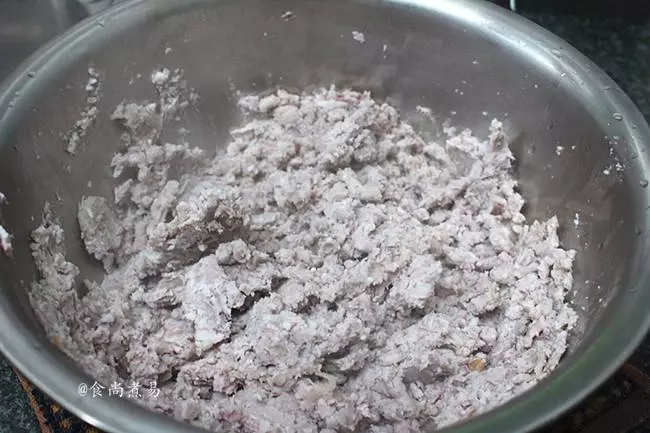 香芋這樣做,比燉肉還香,乾爽酥軟不油膩,嘗過的都說好!