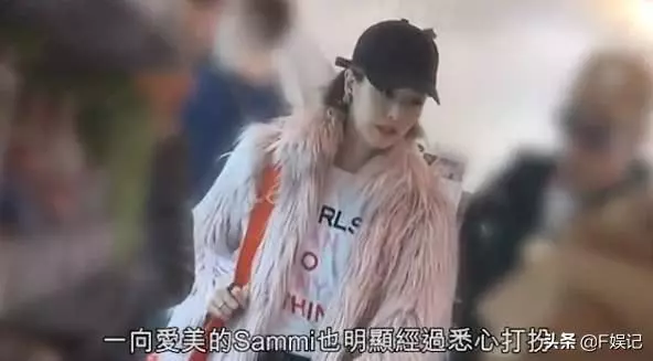 鄭秀文許志安相識相愛30年依舊很恩愛,兩人逛街還是如連體嬰一樣恩愛!