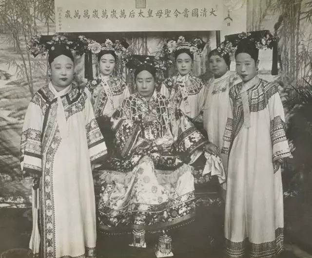 看完皇后、令妃、後宮「三千佳麗的素顏照」終於知道皇上有多苦了!