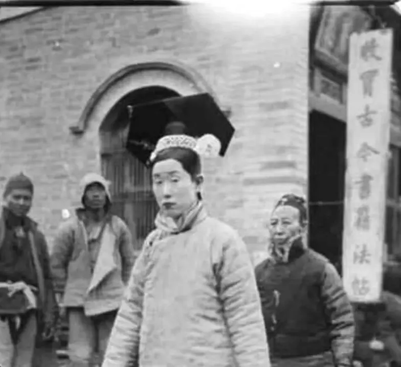 看完皇后、令妃、後宮「三千佳麗的素顏照」終於知道皇上有多苦了!
