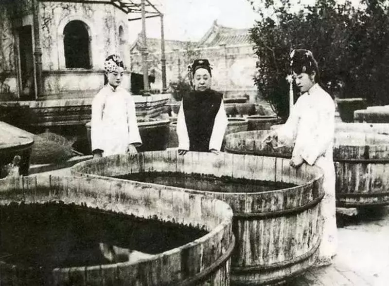 看完皇后、令妃、後宮「三千佳麗的素顏照」終於知道皇上有多苦了!