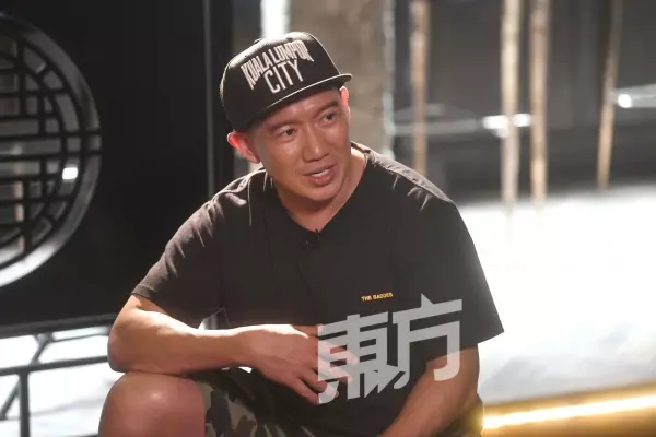 杜汶澤深夜帶女回家 身在日本的田蕊妮回應