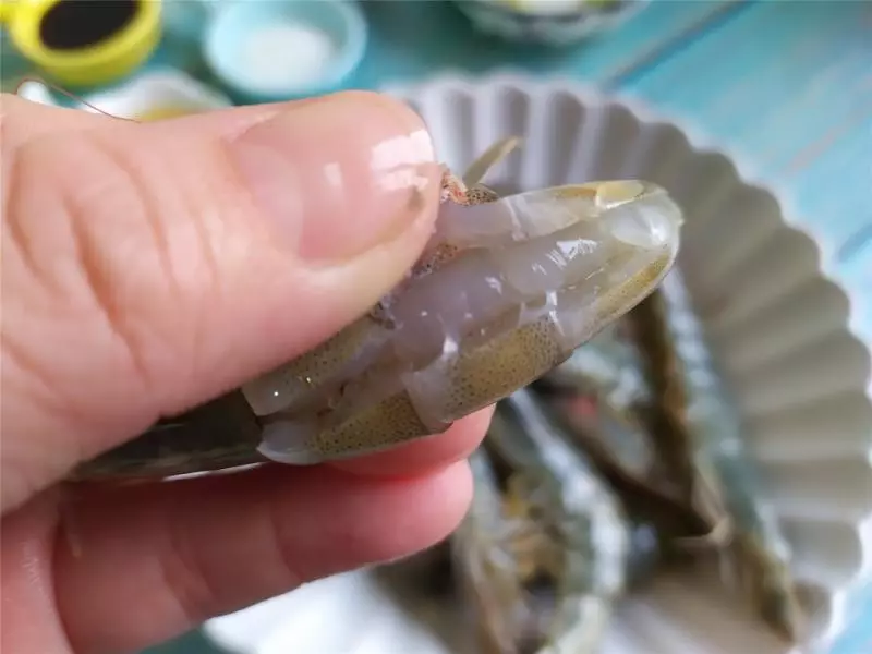 這才是大蝦最好吃的做法,不油炸不用蒸,5分鐘快手菜,營養美味