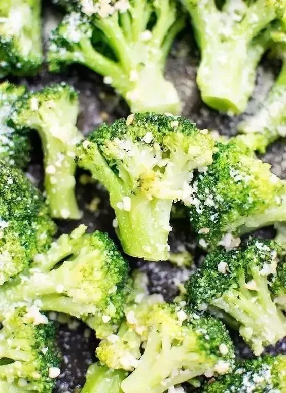 女人多吃這個菜,腰上贅肉全無,還能防曬嫩膚!