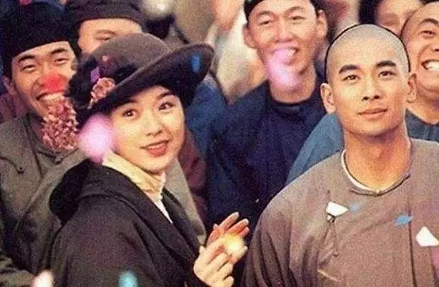 被陳凱歌稱為「兩岸三地第一美人」,嫁入豪門後,一年遭7次家暴!