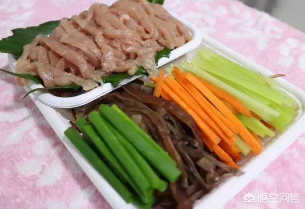 魚香肉絲的經典作法?