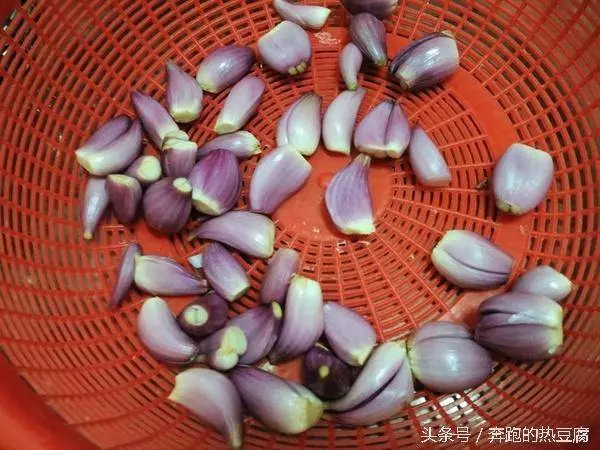 自製油蔥酥,拌面煮湯必備佳品!!