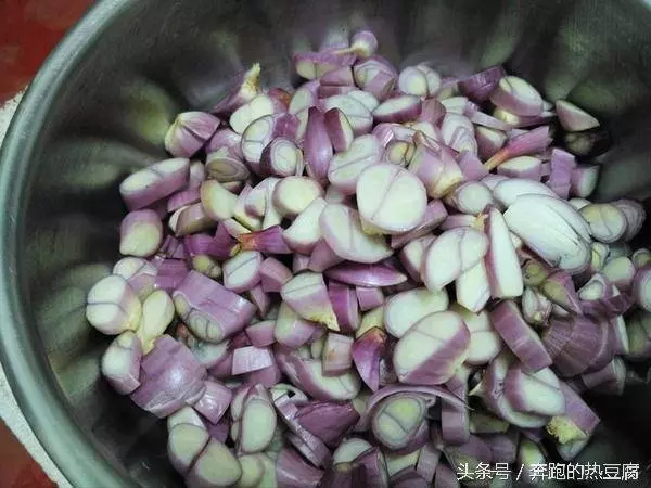 自製油蔥酥,拌面煮湯必備佳品!!