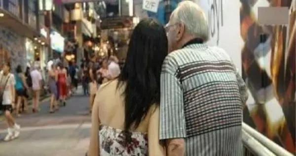 給所有女人的忠告:千萬不要上老外的床 ,不然你畢生後悔!看完真的噁心死了!