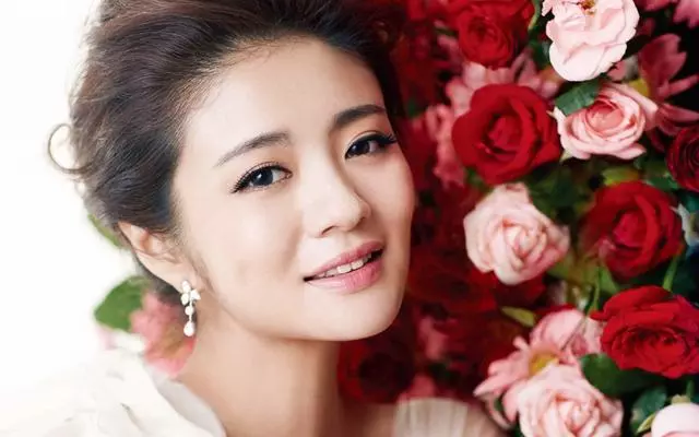 台灣十大最美80後女星,台灣80後最美女星排行榜,郭碧婷第一名