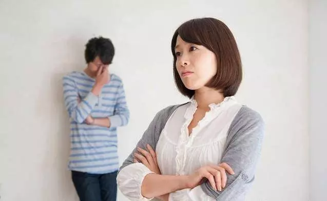 夫妻長期兩地分居,女人會不會變心?聽聽這三個已婚女人的大實話