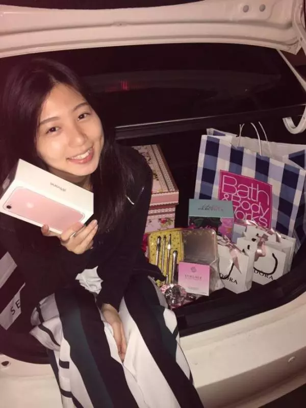 大馬男友連續2年後車廂藏驚喜送女友!男友...我不對她好...誰對她好?