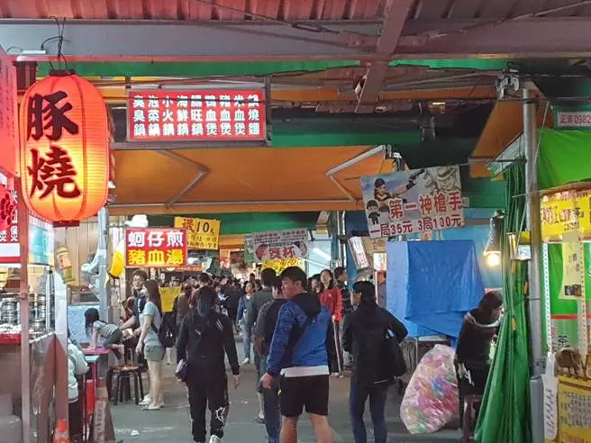 綠營抹黑高雄青年夜市週五如鬼城 主委打臉