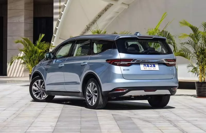 吉利嘉際/ PROTON MPV 實車曝光!內裝非常時尚精緻.... ESTIMA 和 ODYSSEY 完全沒有的比!