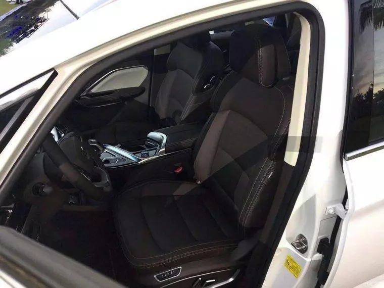吉利嘉際/ PROTON MPV 實車曝光!內裝非常時尚精緻.... ESTIMA 和 ODYSSEY 完全沒有的比!