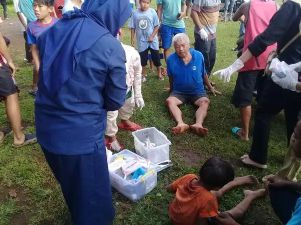 龍目地震引發山崩 中國報總編輯夫人戴秀琴不幸遇難
