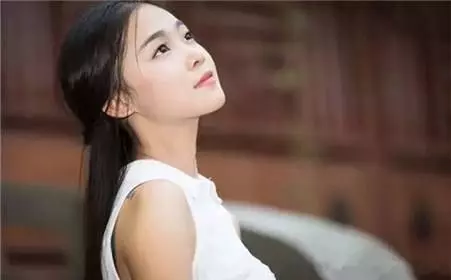 女人名字裡帶這9個字的,很旺夫,但是卻容易自己一輩子很累,看看有你嗎?
