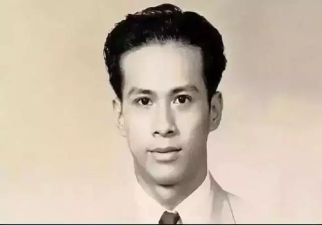 史上最慘豪門婚姻:相守20年,助李嘉誠成為首富,卻突然離奇死亡!