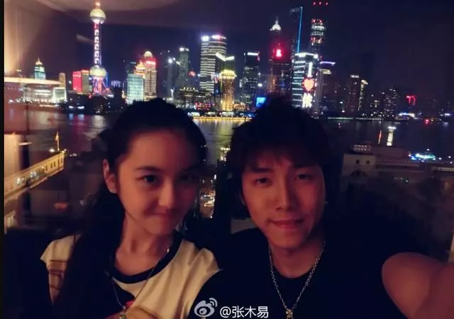 他把小蘿莉養成老婆!「8歲就一見鍾情」12歲認愛 如今兩人變這樣...真.十年養成計畫!