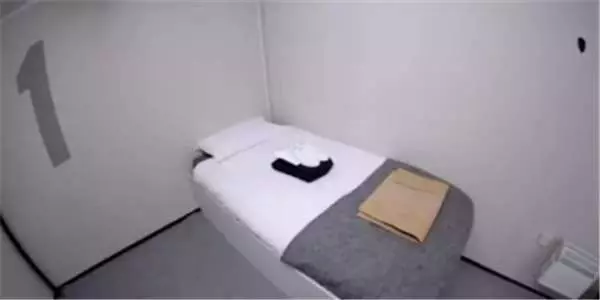 英國實測「沒手機電腦」關在房間裡五天四夜,成功的有1000萬!如果是你,你能成功嗎?