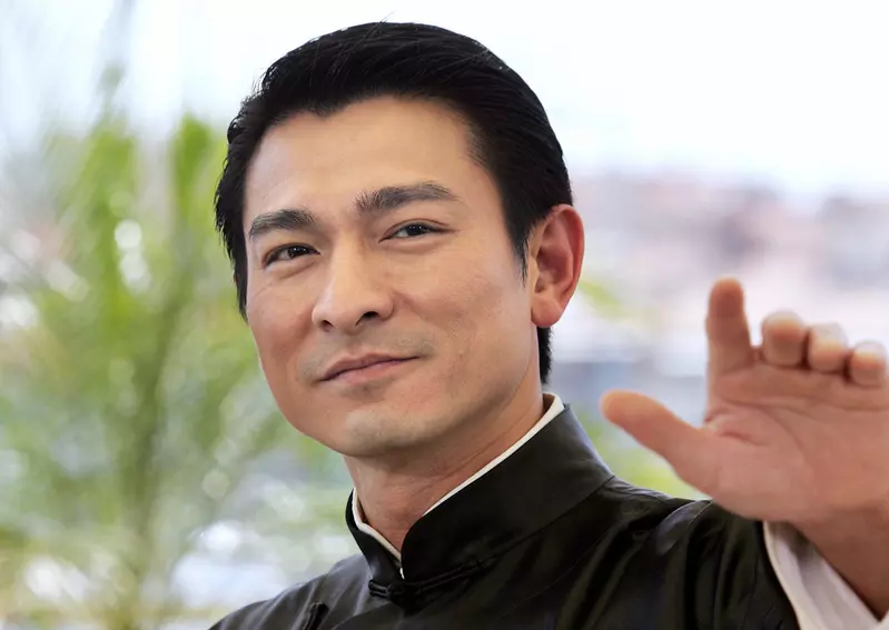 劉德華財產過億,不理親姐姐住貧民窟的「真相曝光」...難怪天王要跟她斷絕關係!