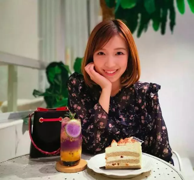 53歲李澤楷把90後女友拍成小仙女,郭嘉文坐穩正宮略勝梁洛施!