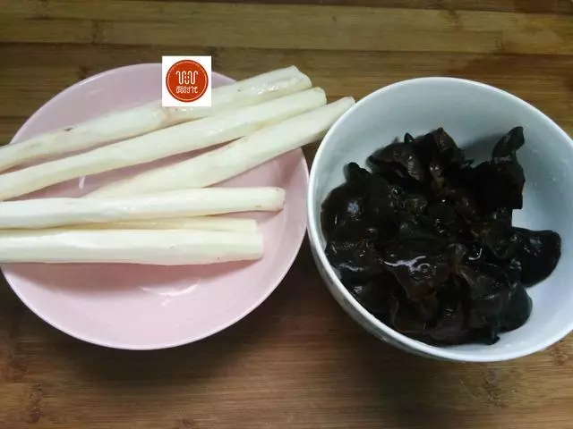 春季這湯要常喝,既營養又美味,還能增強免疫力,很適合老人孩子